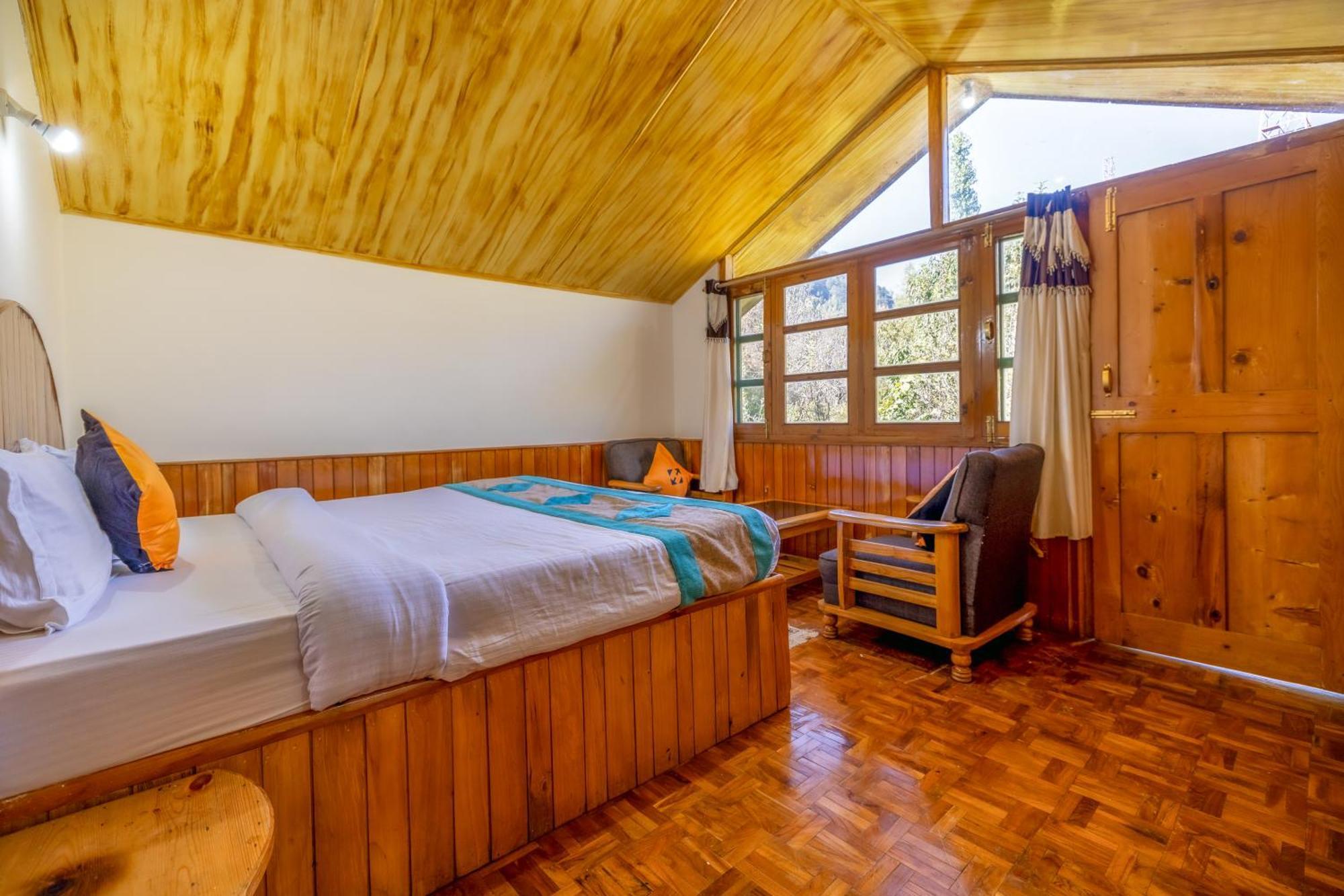 Hide-In Old Manali Hotel Exterior photo