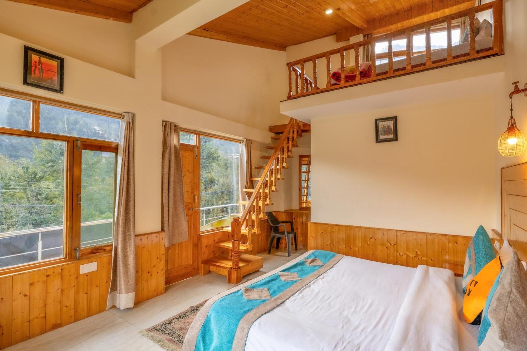 Hide-In Old Manali Hotel Exterior photo